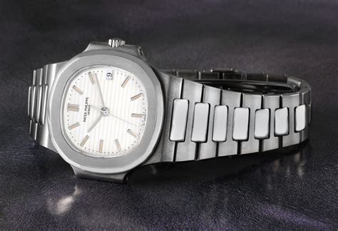 Patek Philippe Nautilus 3800 Guide 